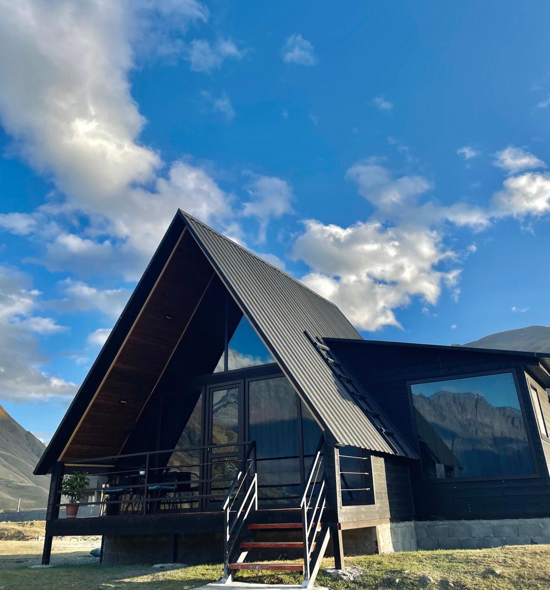 Wildwood Kazbegi Stepantsminda Exterior foto