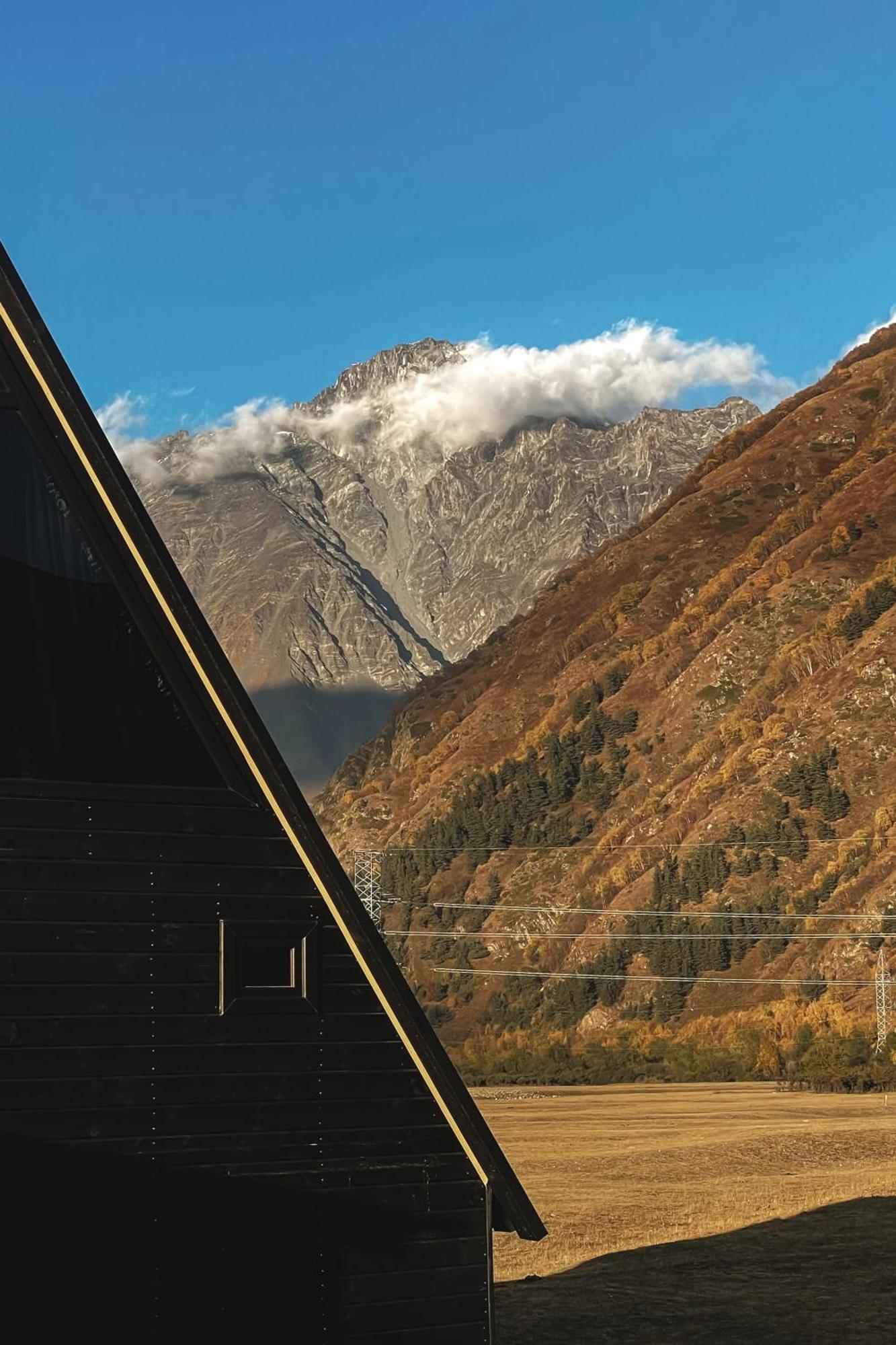 Wildwood Kazbegi Stepantsminda Exterior foto